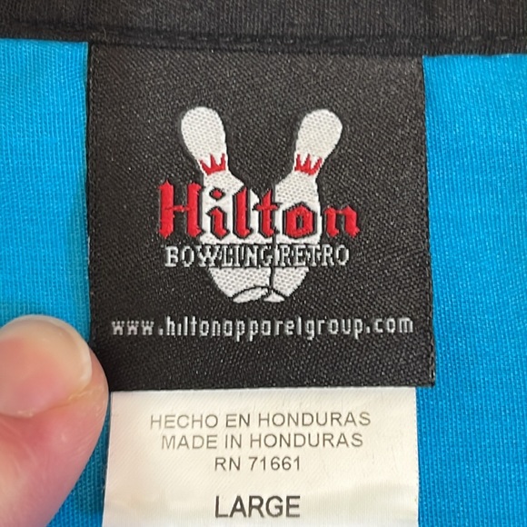 Men’s Blue and Black Hilton Bowling Retro Button up Short Sleeve Bowling Shirt - Picture 5 of 7